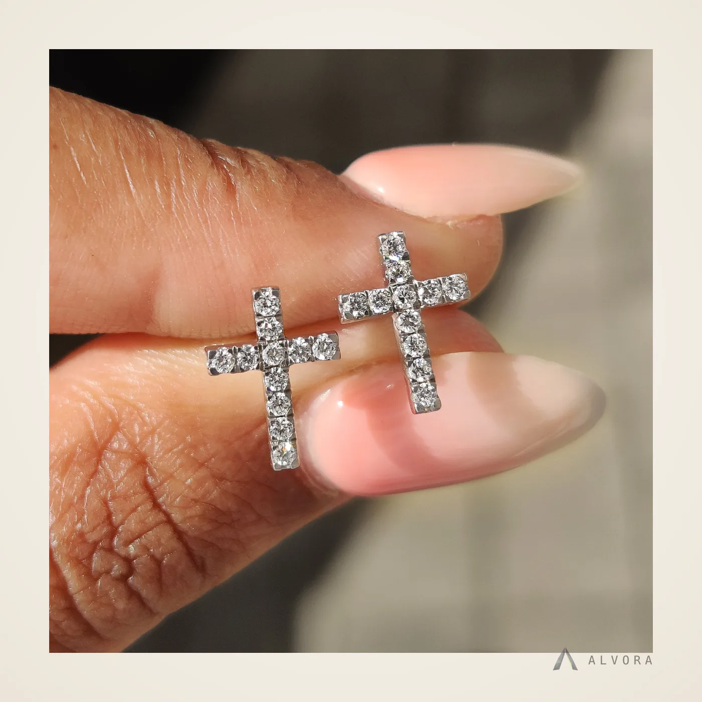 Xanthe Round Studs, round studs lab-grown diamond earrings