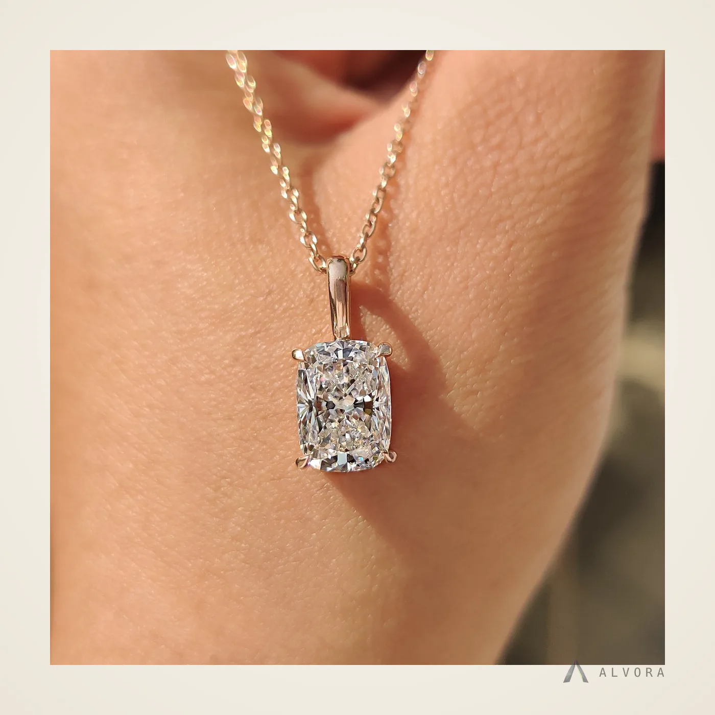 Odile Cushion Pendant, cushion pendant lab-grown diamond pendant