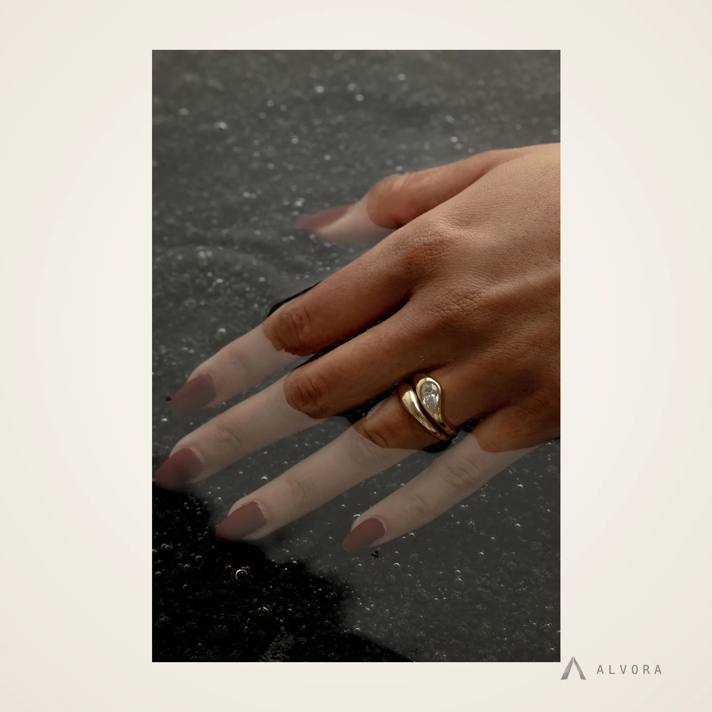 Aurel Pear East-West, pear east-west lab-grown diamond engagement ring