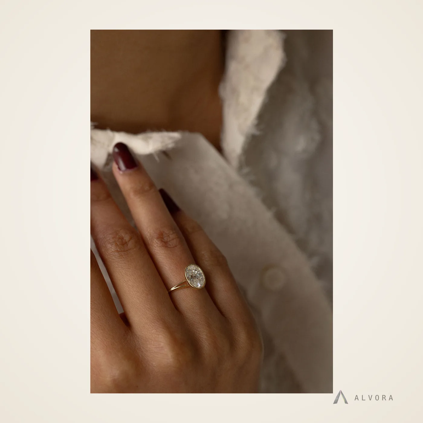 Selene Oval Heritage, oval heritage lab-grown diamond engagement ring