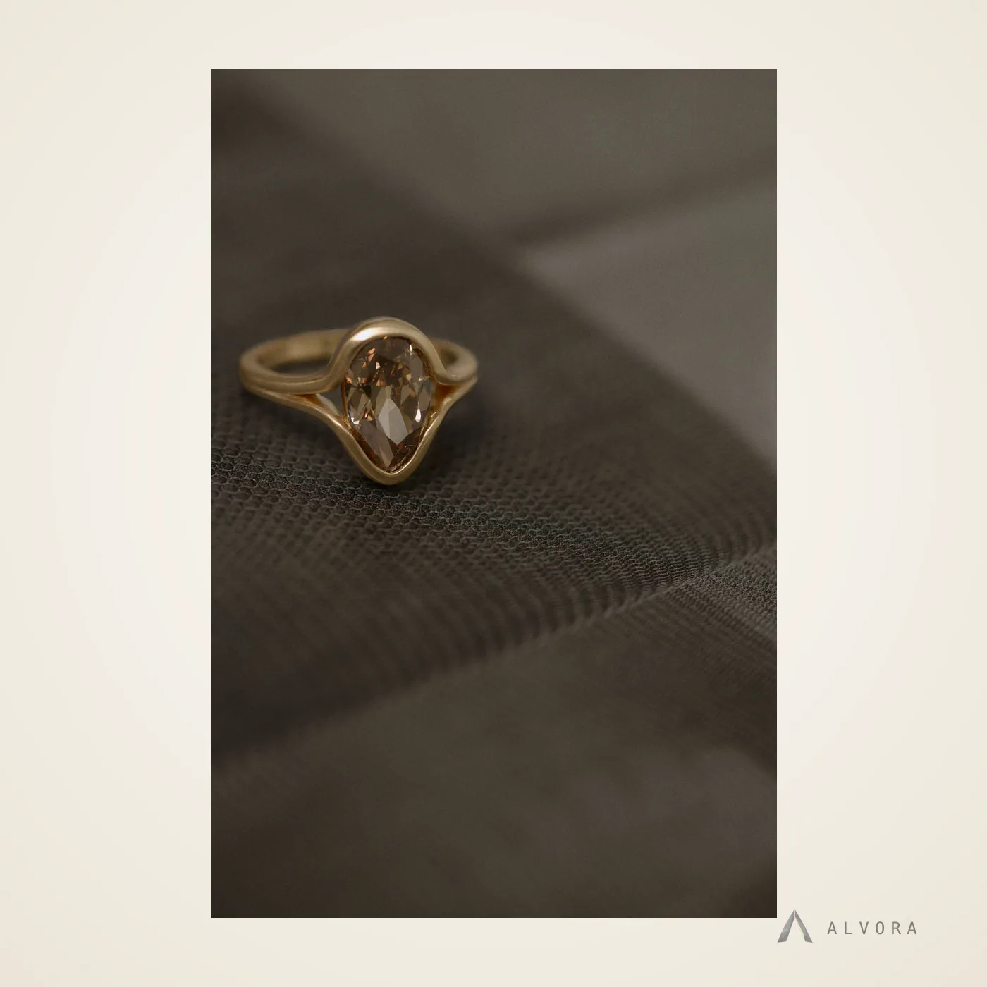 Orabel Pear Heritage, pear heritage lab-grown diamond engagement ring