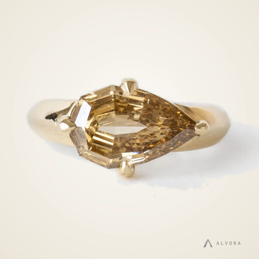 Avriel Champagne Solitaire, solitaire lab-grown diamond engagement ring