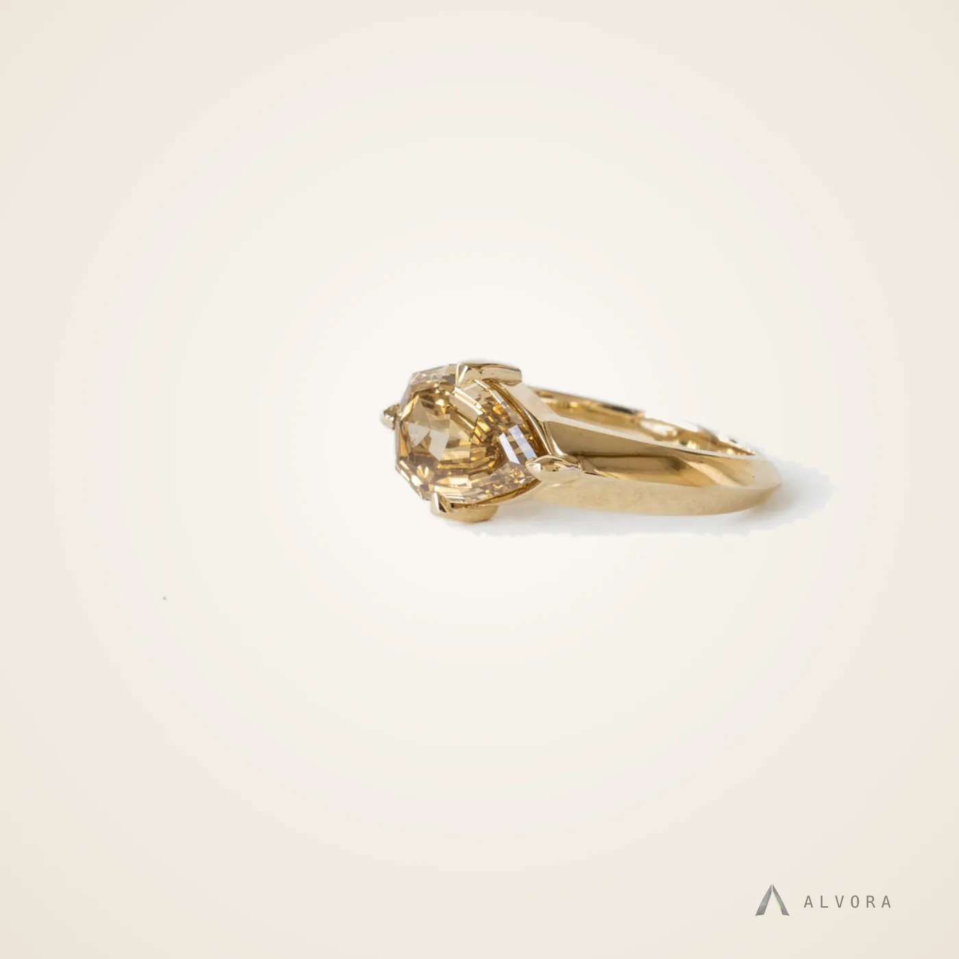 Avriel Champagne Solitaire, solitaire lab-grown diamond engagement ring