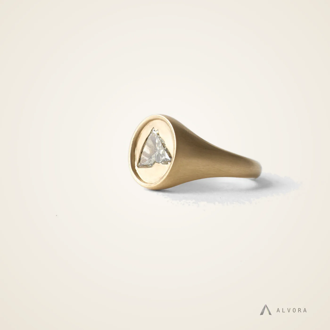 Carlota Round Signet, round signet lab-grown diamond ring