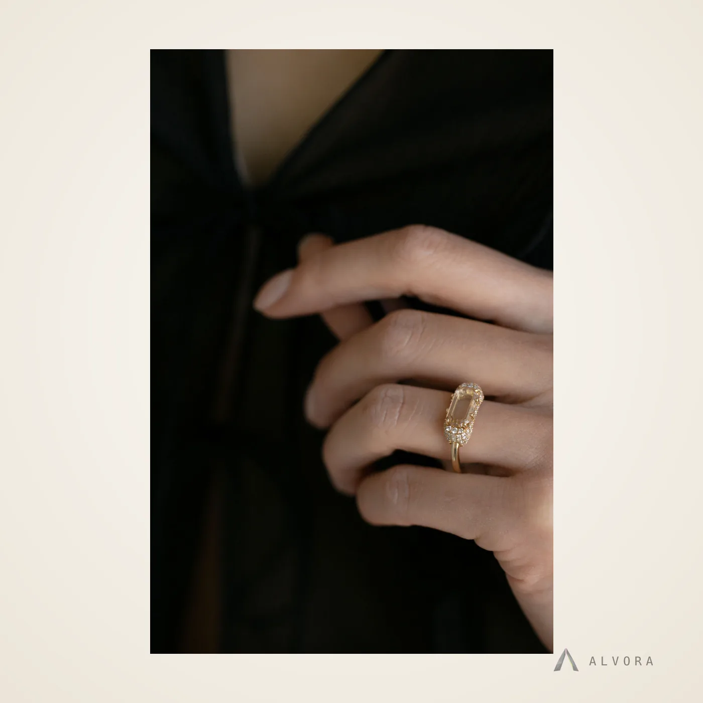 Clemence Champagne East-West, east-west lab-grown diamond engagement ring