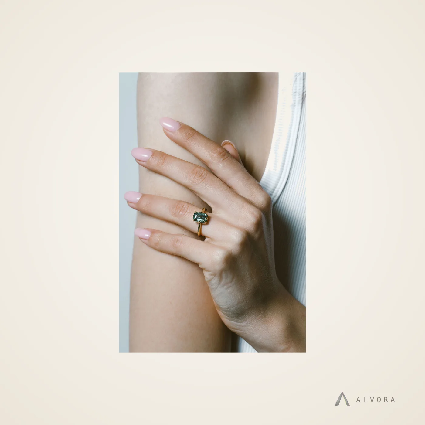 Hannelore Green Solitaire, solitaire lab-grown diamond engagement ring