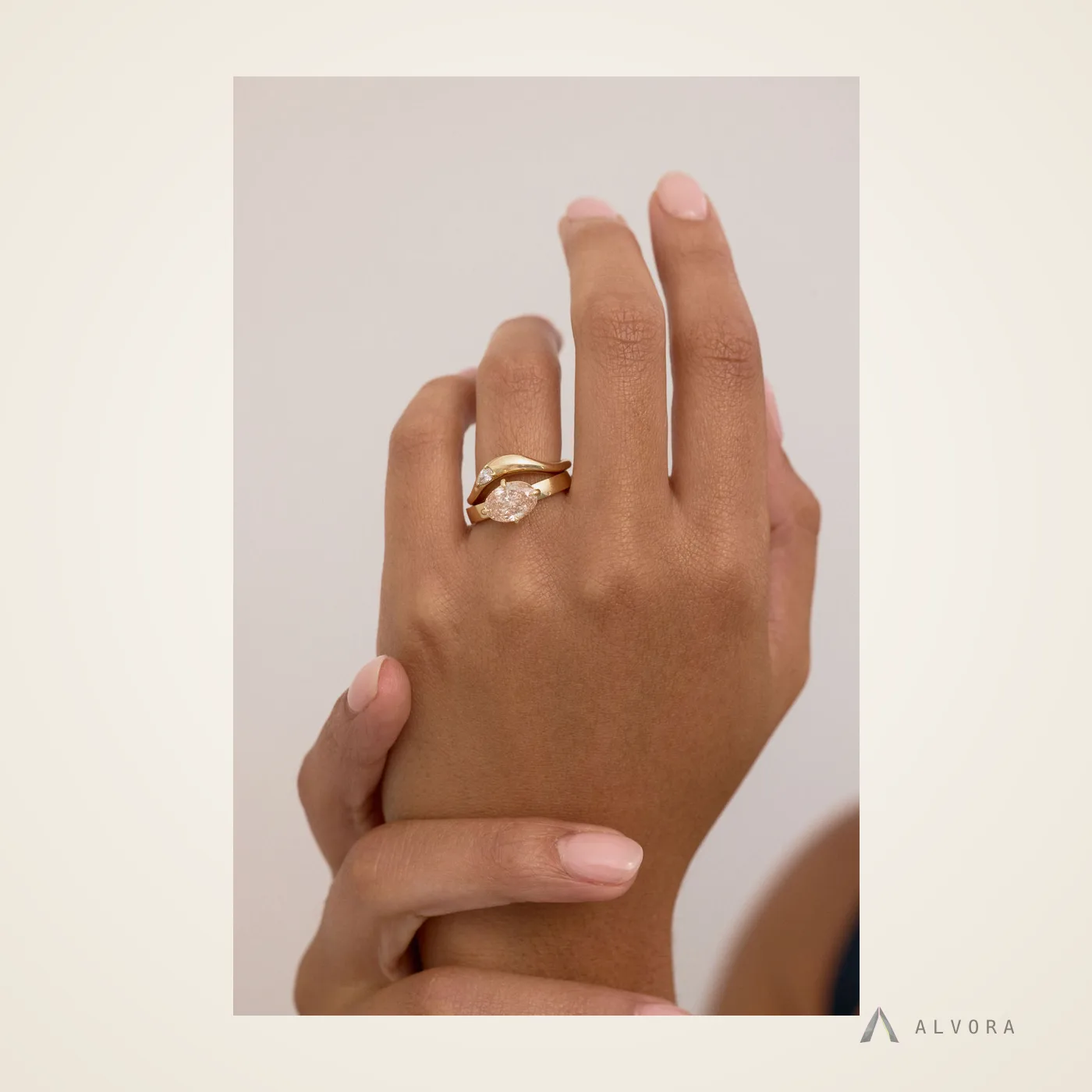 Anneliese Oval East-West, oval east-west lab-grown diamond engagement ring