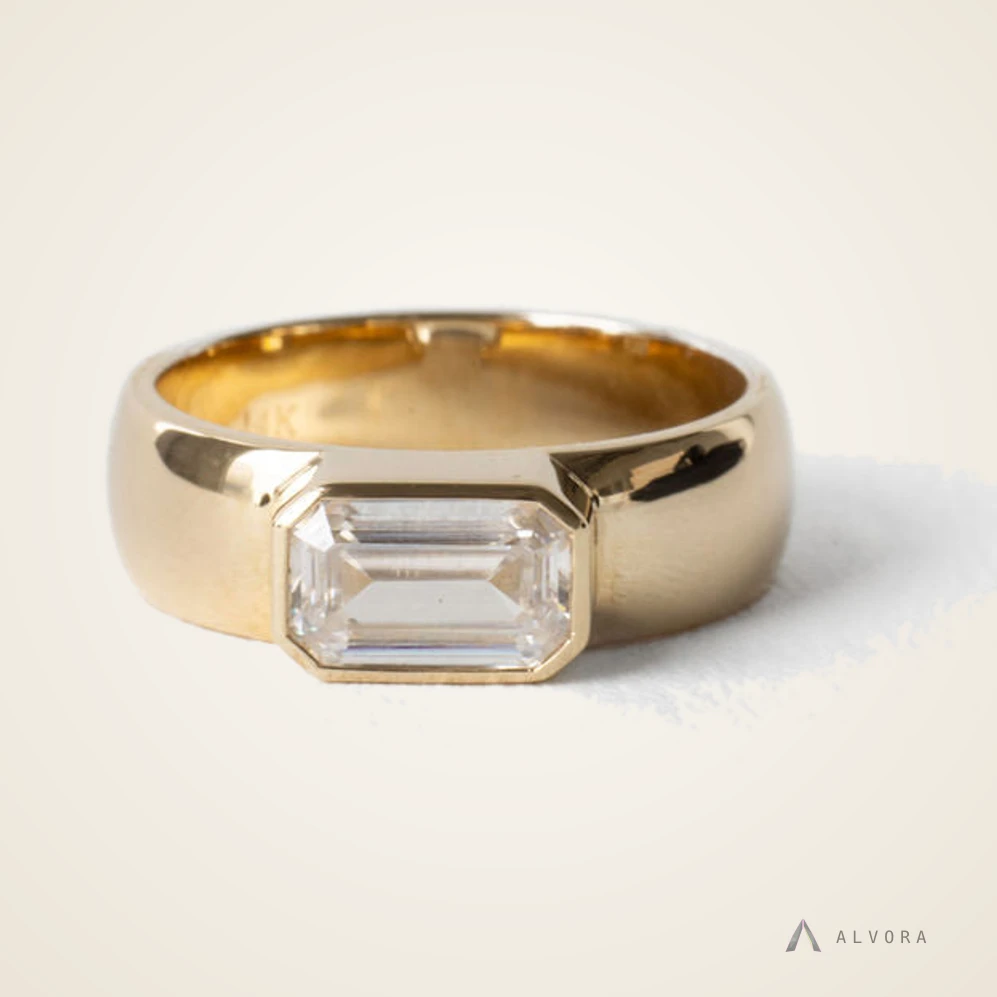 Ambretta Emerald East-West, emerald east-west lab-grown diamond engagement ring