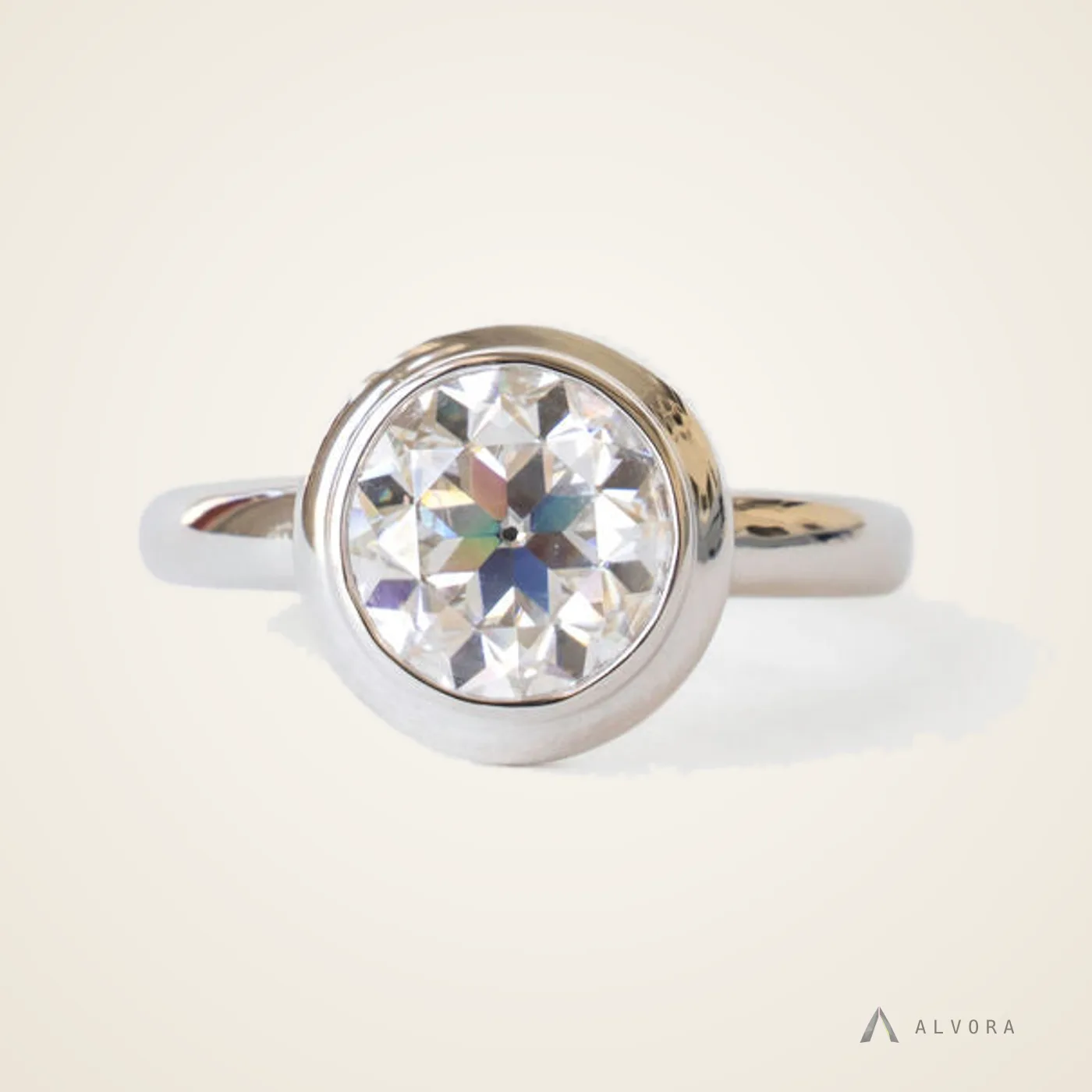Belinda Solitaire, solitaire lab-grown diamond engagement ring